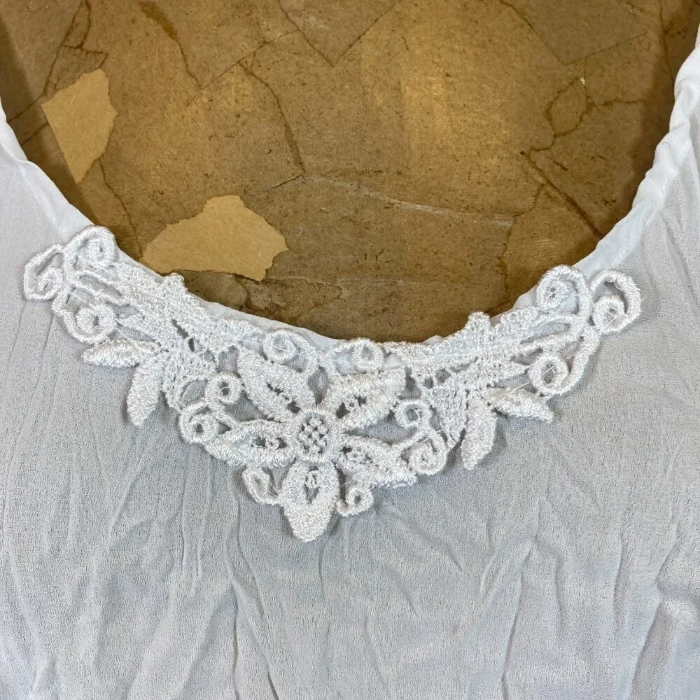 VTG Classique by Shawn Ivory Sheer Crinkle Pleated Crochet Hem Maxi Dress 276L - Picture 6 of 8